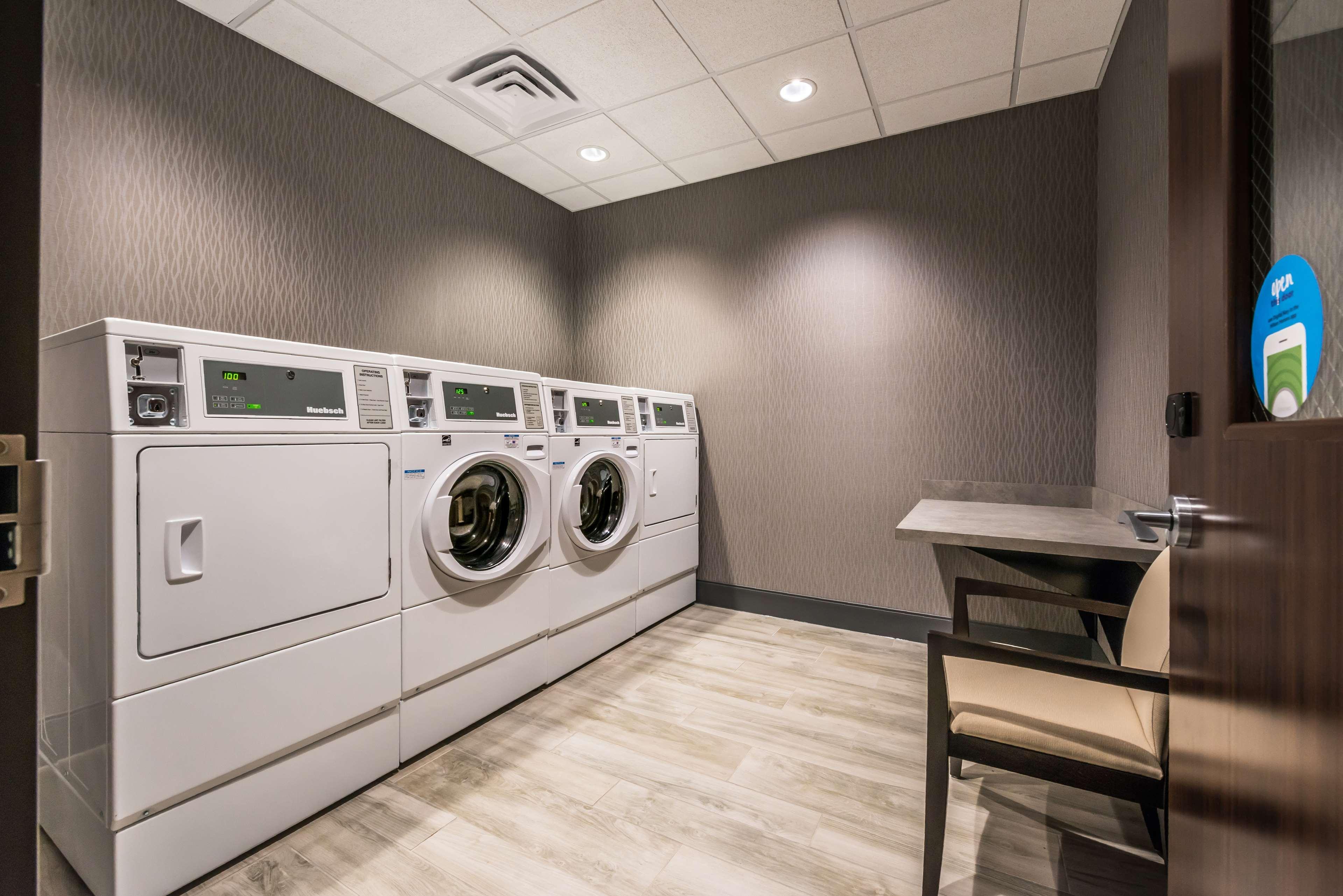 Hampton Inn & Suites Wixom/Novi/Detroit, Mi Zewnętrze zdjęcie